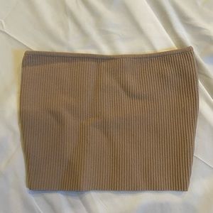 Beige ribbed crop top